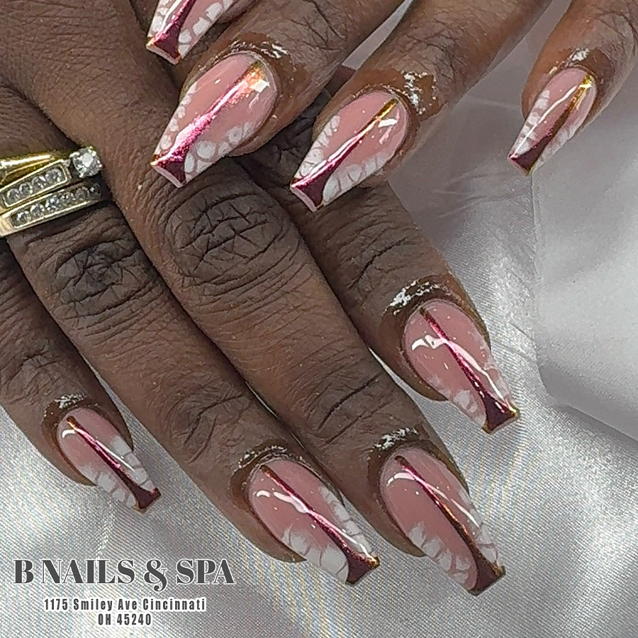 B Nails & Spa